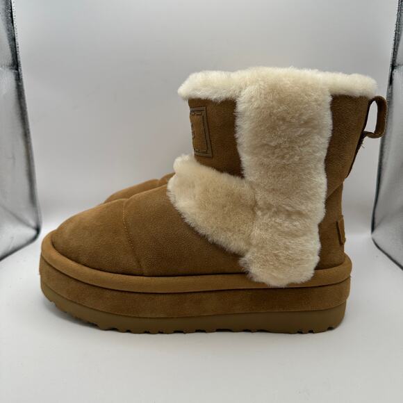 UGG Classic Chillapeak Women's 8 Chestnut NWOB 1144046 Sheepskin Boots - Picture 2 of 6